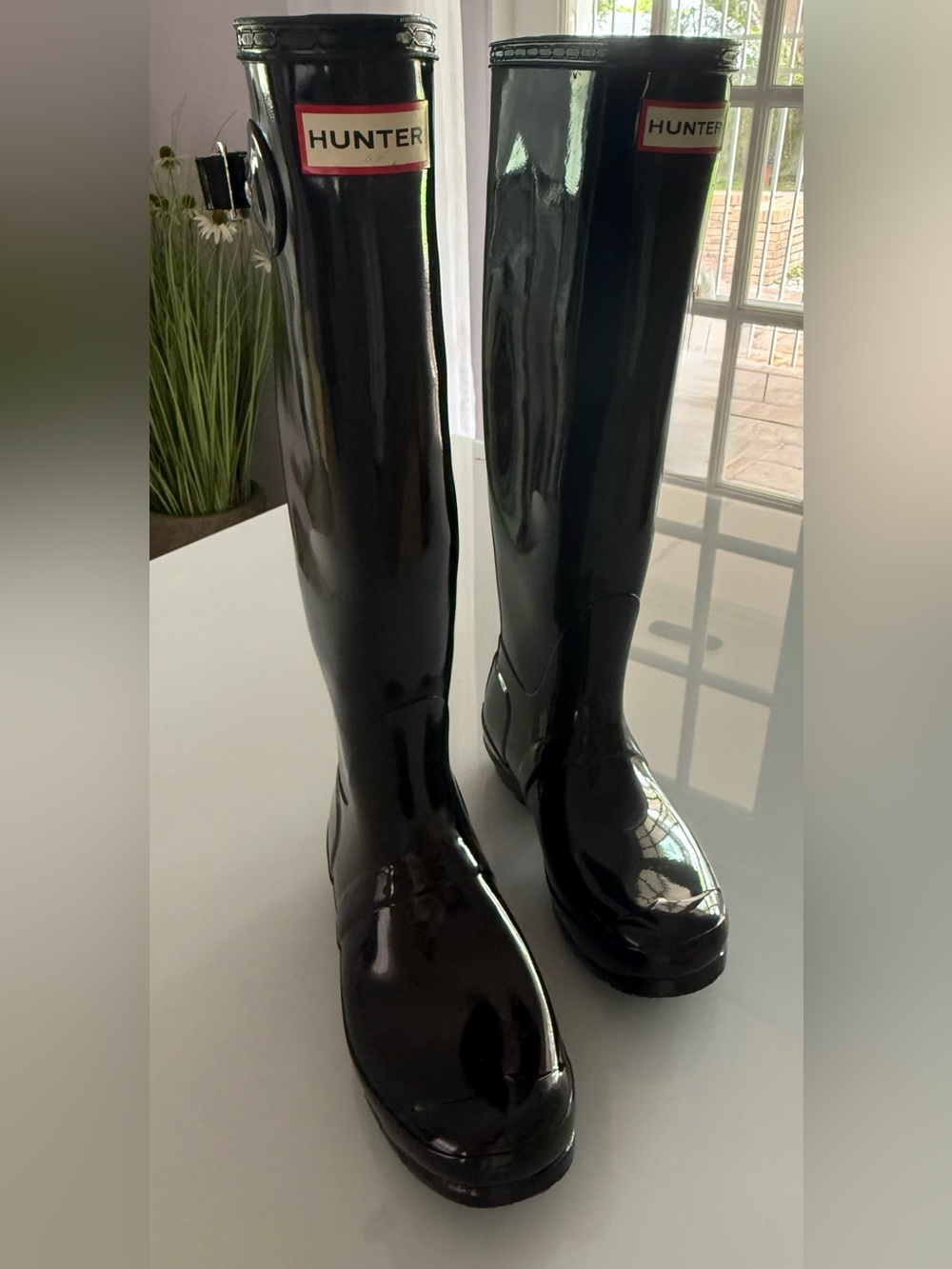 Hunter Women's Original Tall Knee High Pull On Gloss Rain Boots Black Size 8 EUC
